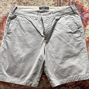 Abercrombie & Fitch Light Gray Flat Front Shorts